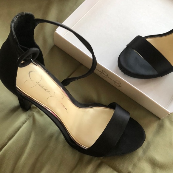 Shoes - Picture 2 of 3